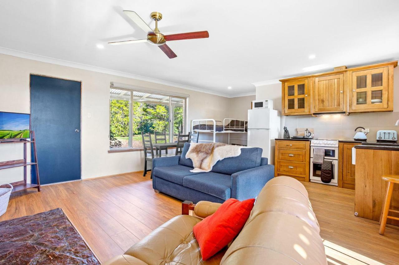 Braeside Cabin Two Alphitonia Central Tilba Екстер'єр фото